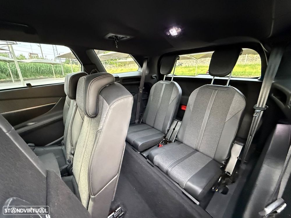 Peugeot 5008 1.5 BlueHDi GT Line J19 EAT8 - 11