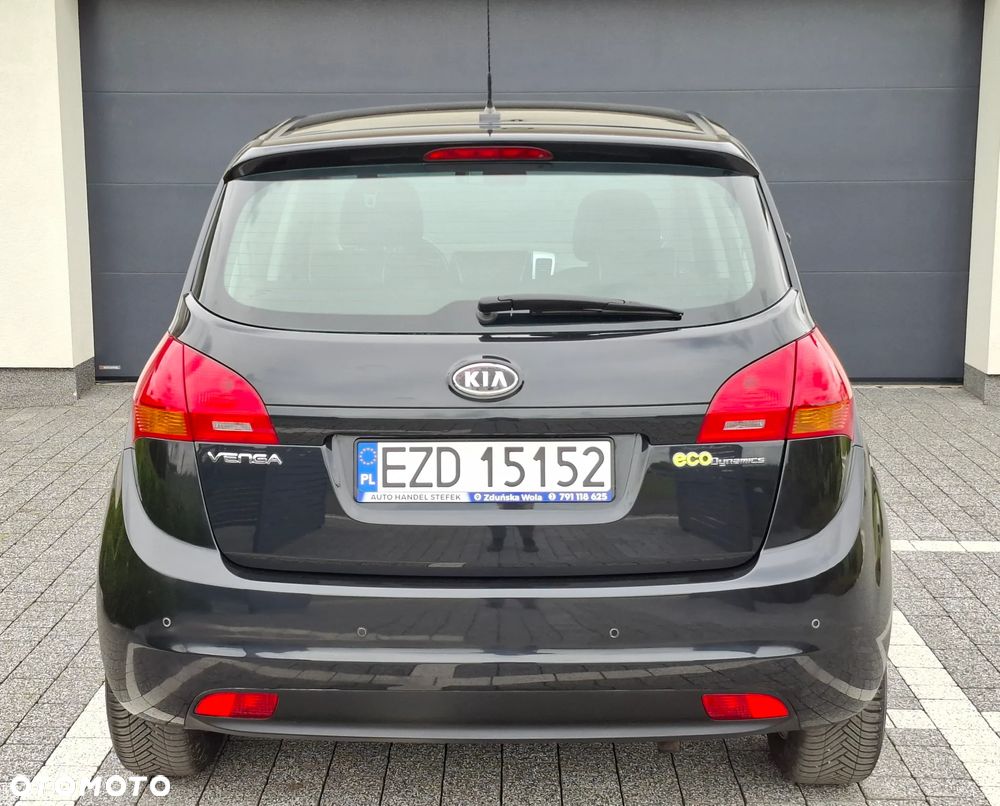 Kia Venga 1.4 CVVT Business Line - 13