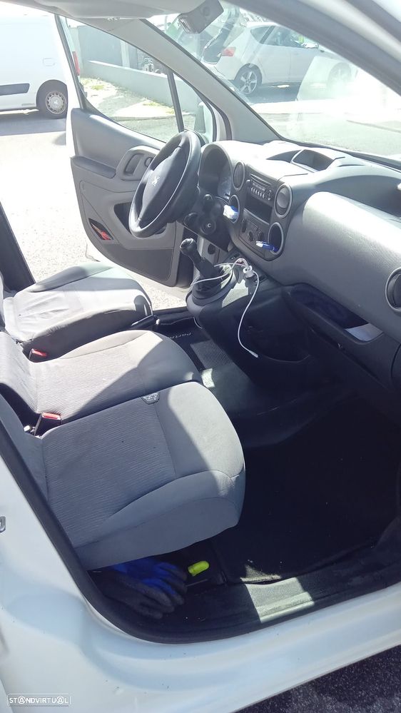 Peugeot Partner - 9
