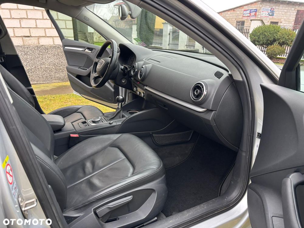 Audi A3 Sportback 2.0 TDI Attraction - 14