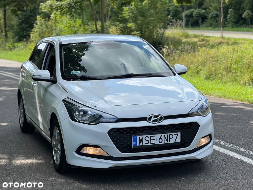 Hyundai i20 1.25 Classic + - 14