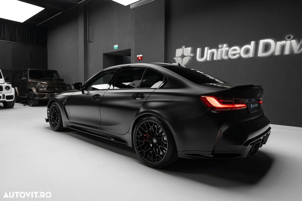 BMW M3 CS - 8