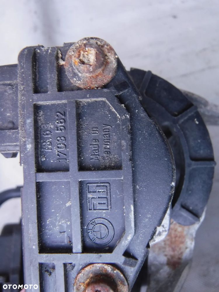 BMW E34 E36 E38 E39 2.0I 2.8I 3.0I 3.5I 4.0I PRZEPUSTNICA STYCZNIK SIŁOWNIK 1162548 1703562 - 3