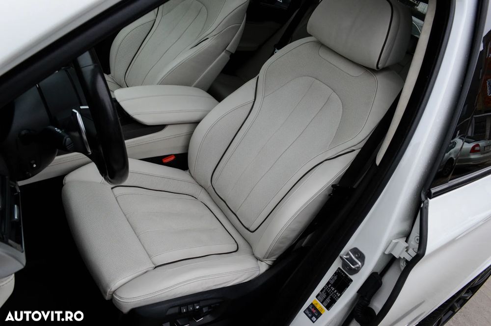 BMW X5 xDrive40e - 36