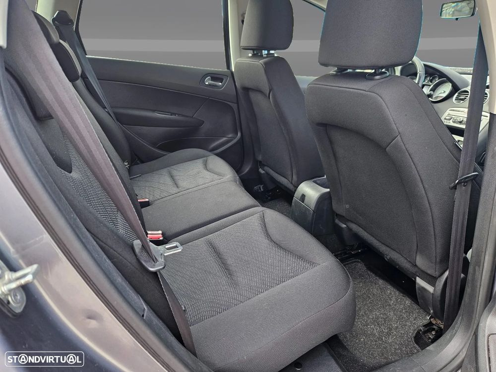 Peugeot 308 SW - 22
