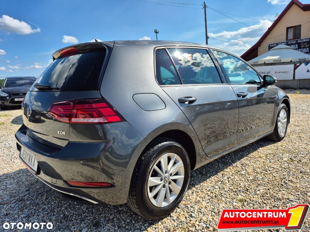 Volkswagen Golf - 7