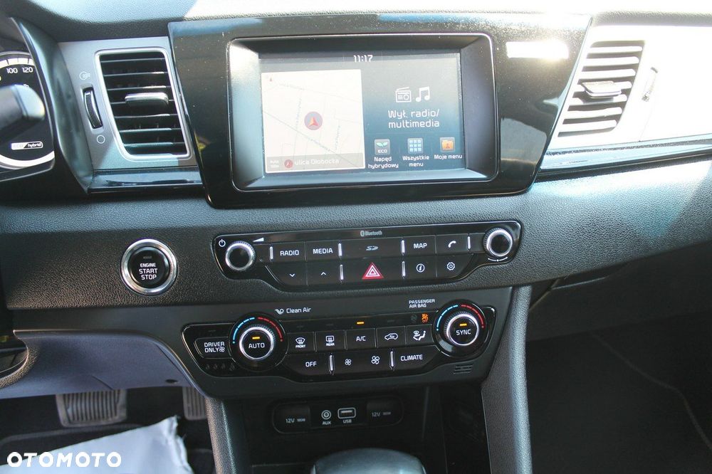 Kia Niro - 13
