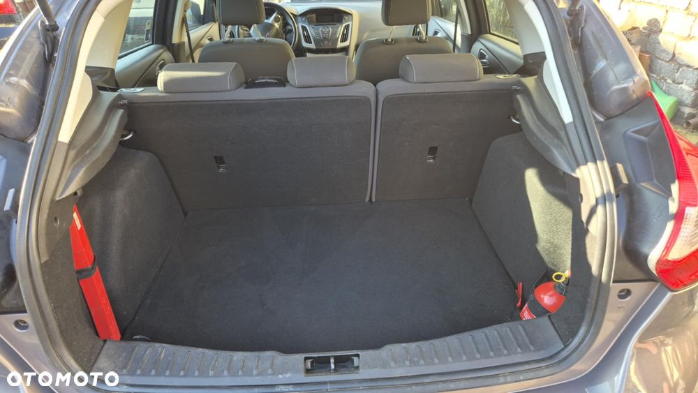 Ford Focus 1.6 Ambiente Start - 10