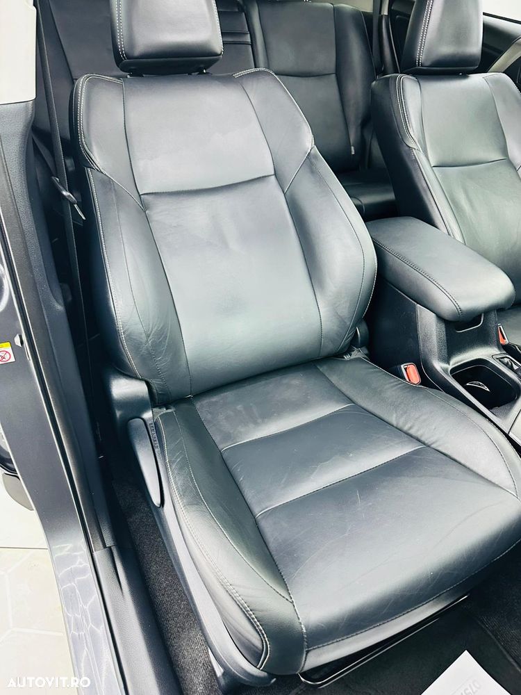 Toyota RAV4 2.5 VVT-i 4x2 Executive - 24