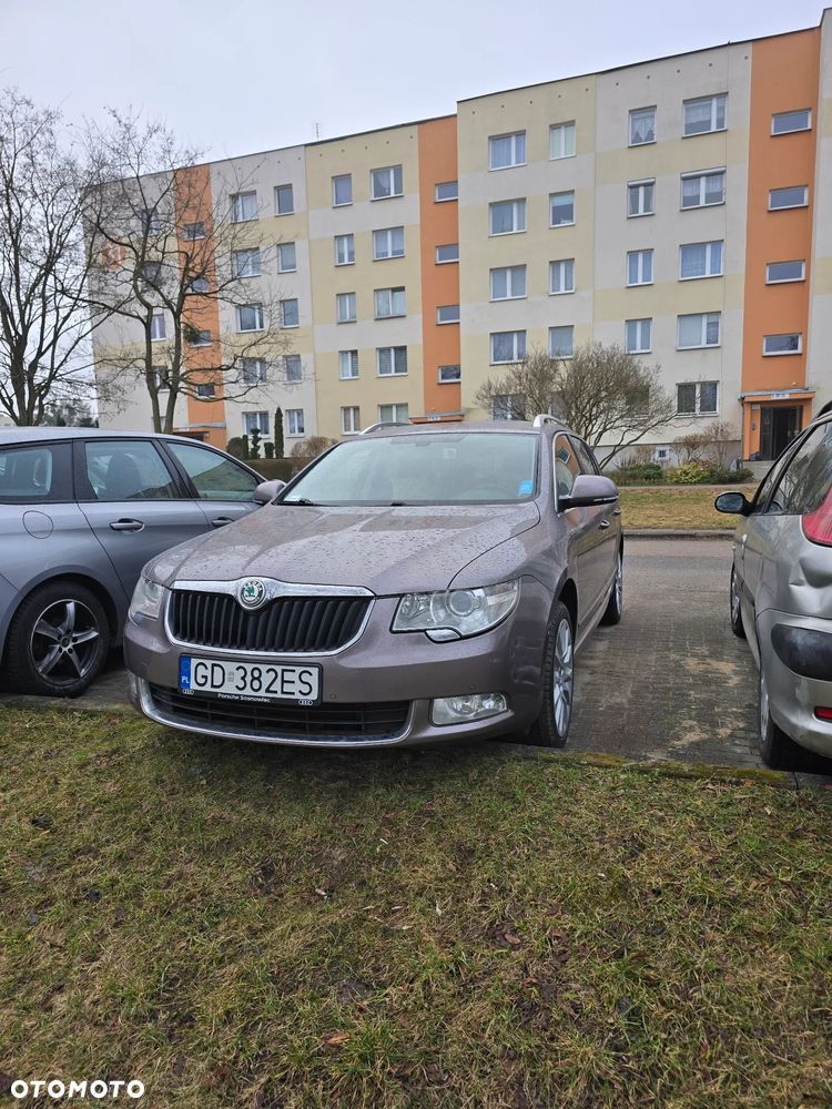 Skoda Superb 1.8 TSI Elegance DSG - 3
