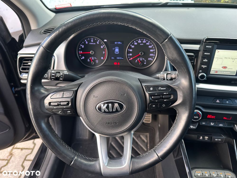 Kia Stonic - 26