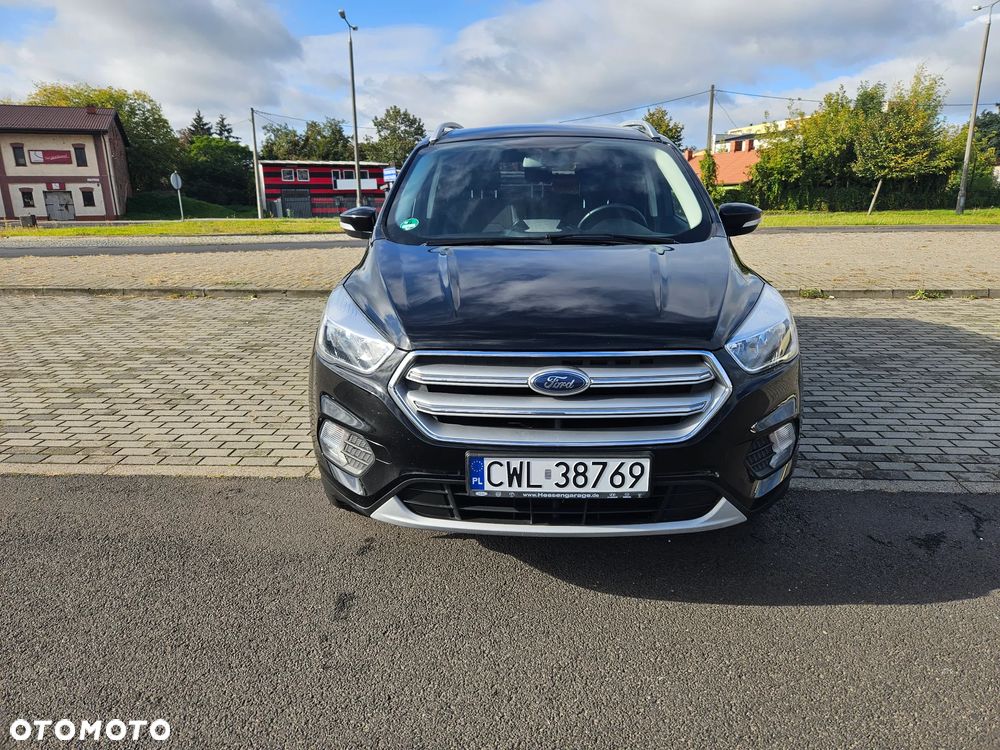 Ford Kuga - 2
