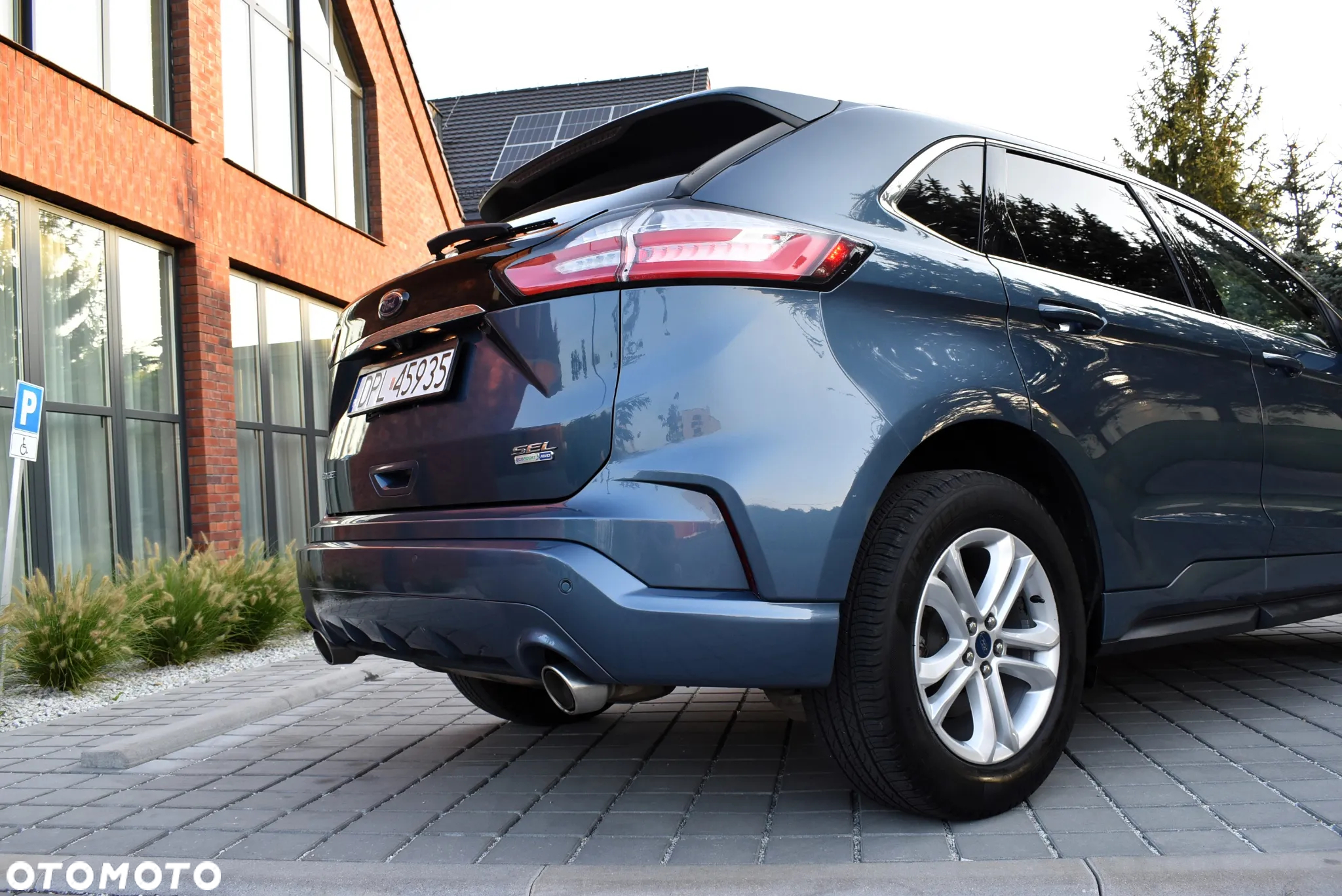 Ford Edge - 3