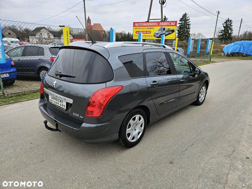 Peugeot 308 - 4