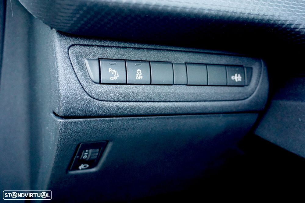 Peugeot 2008 82 VTI Allure - 29