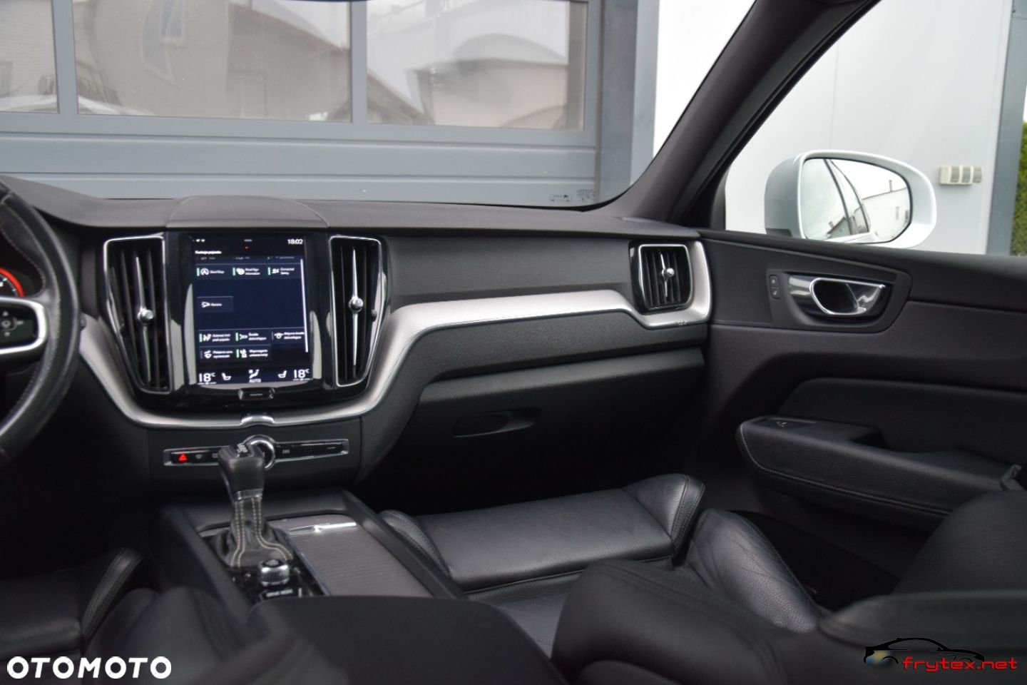 Volvo XC 60 - 23