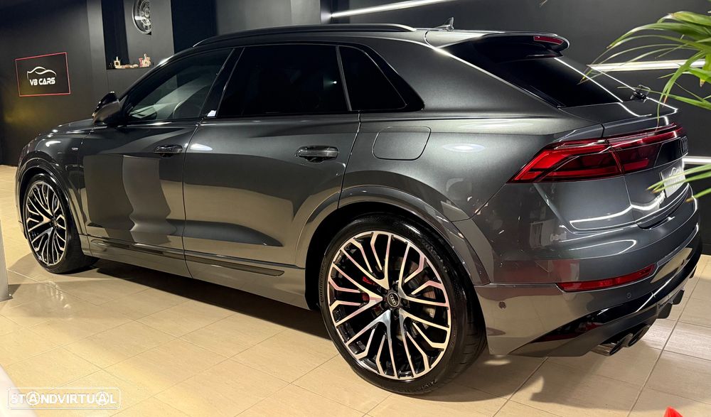 Audi Q8 60 TFSIe quattro S line Tiptronic - 15