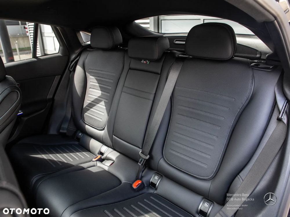 Mercedes-Benz GLC 220 d mHEV 4-Matic AMG Line - 13