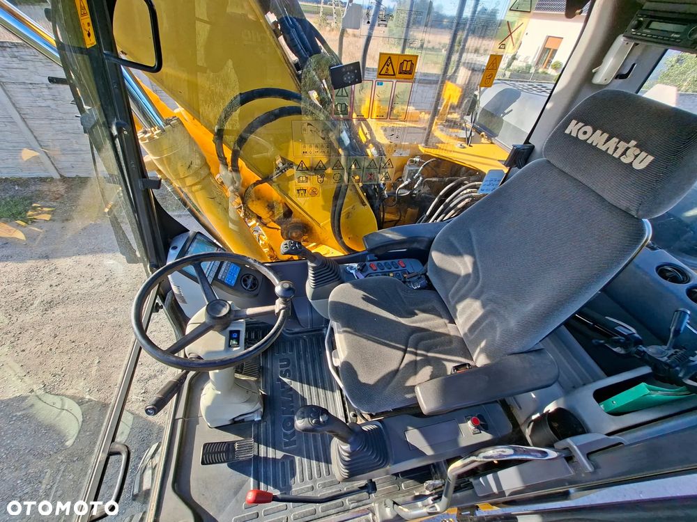Komatsu PW148-8 - 26