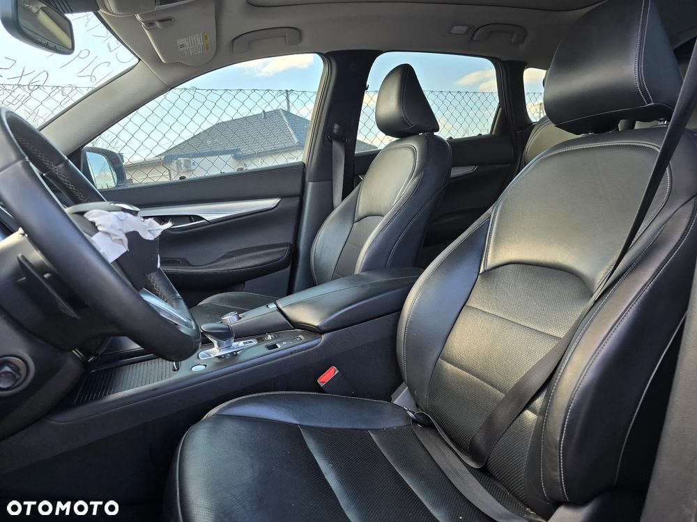 Infiniti QX50 - 12