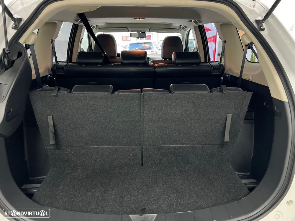 Mitsubishi Outlander 2.2 DI-D Instyle Navi - 38