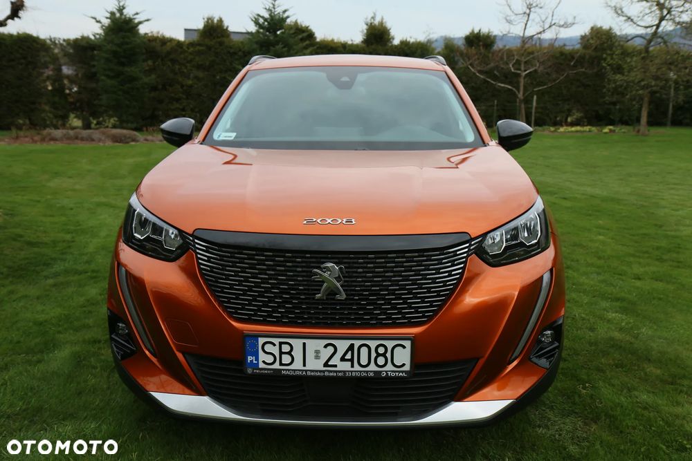 Peugeot 2008 1.2 PureTech Allure S&S - 2