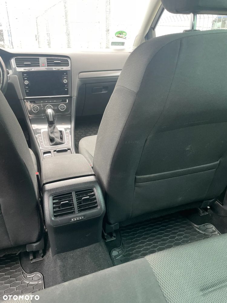 Volkswagen Golf 1.5 TSI BMT Evo Comfortline DSG - 32