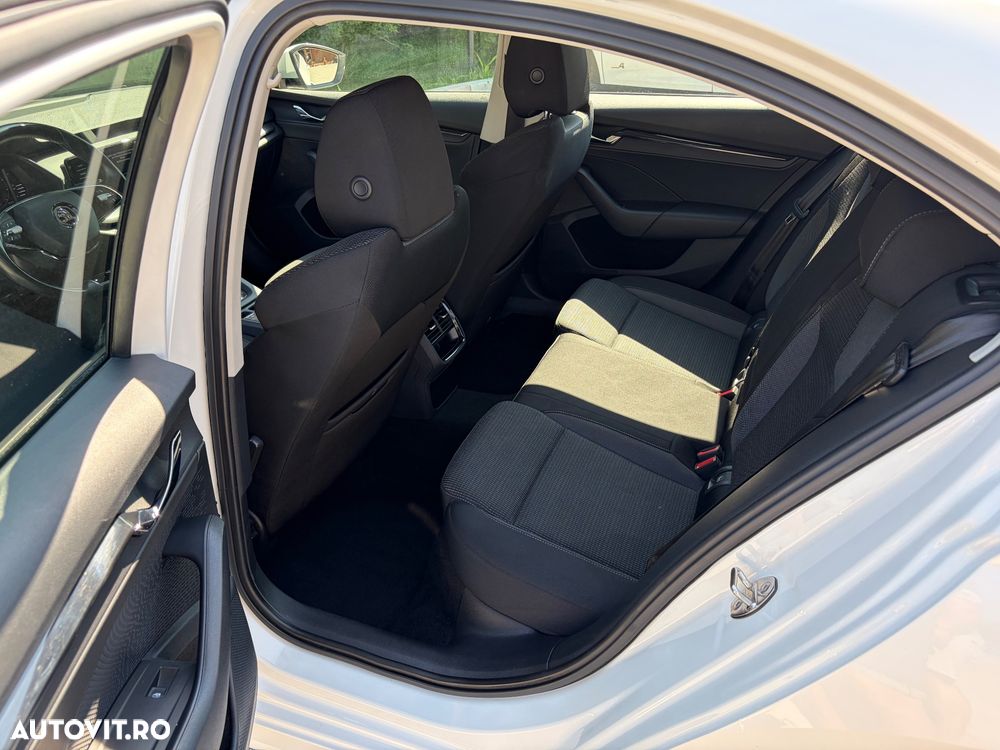 Skoda Octavia - 6