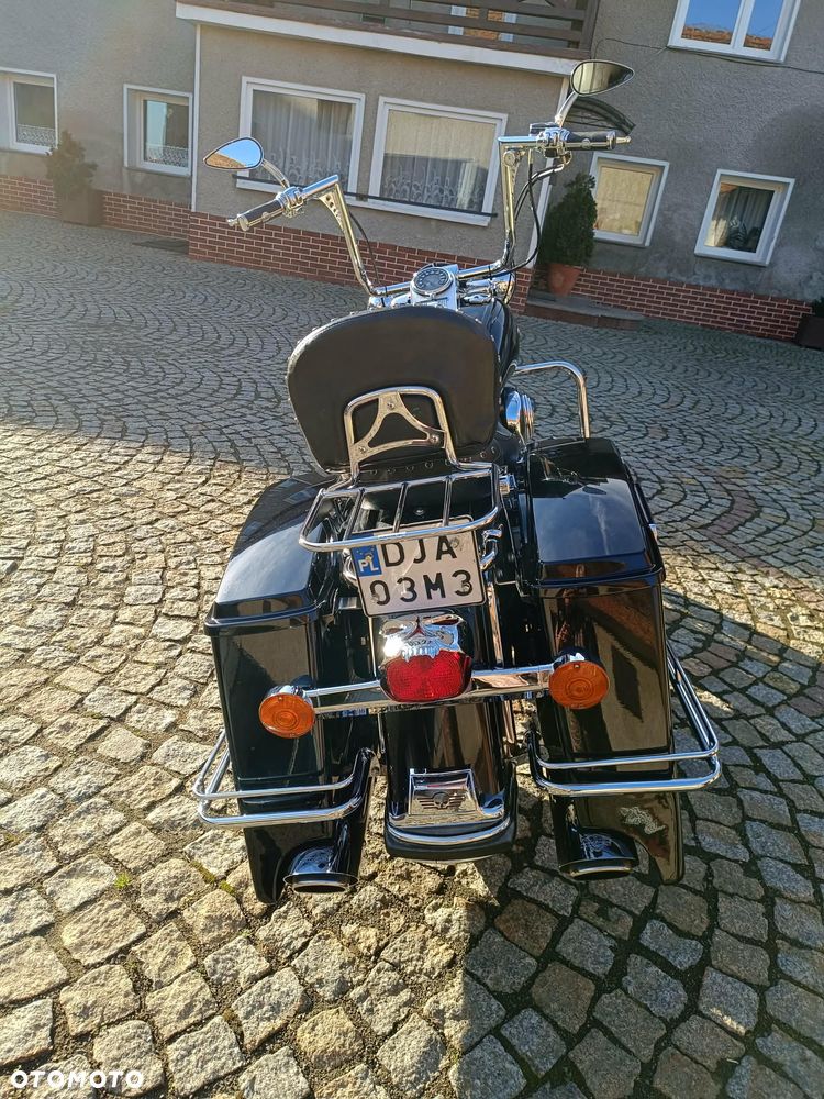 Harley-Davidson Touring Road King - 2