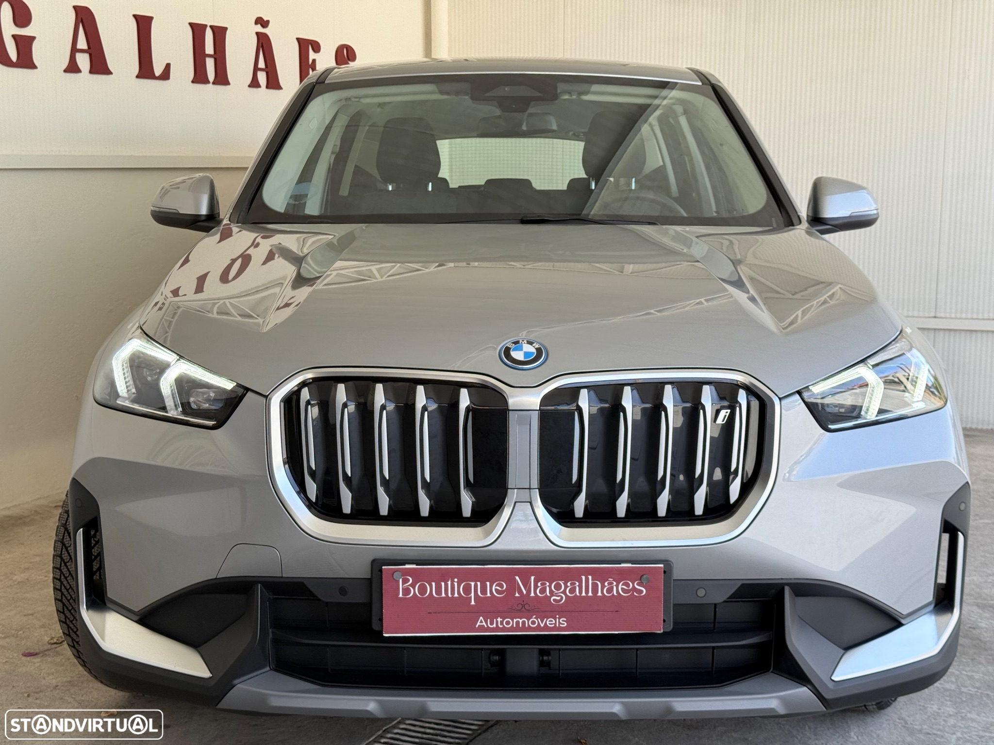 BMW iX1 xDrive30 - 11