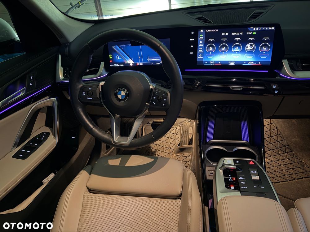 BMW X1 sDrive18d xLine - 3