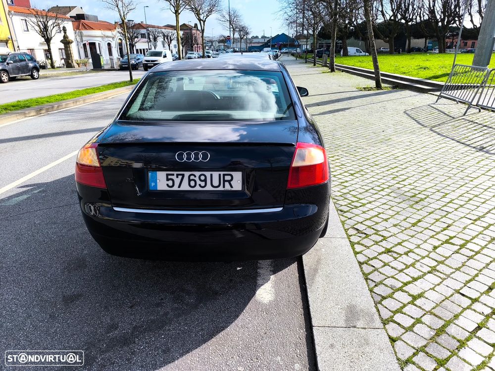 Audi A4 1.9 TDI m6 - 3