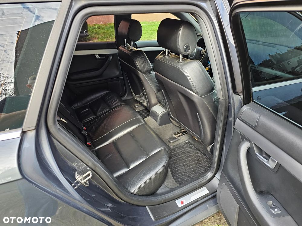 Audi A4 Avant 2.0 T FSI quattro - 22
