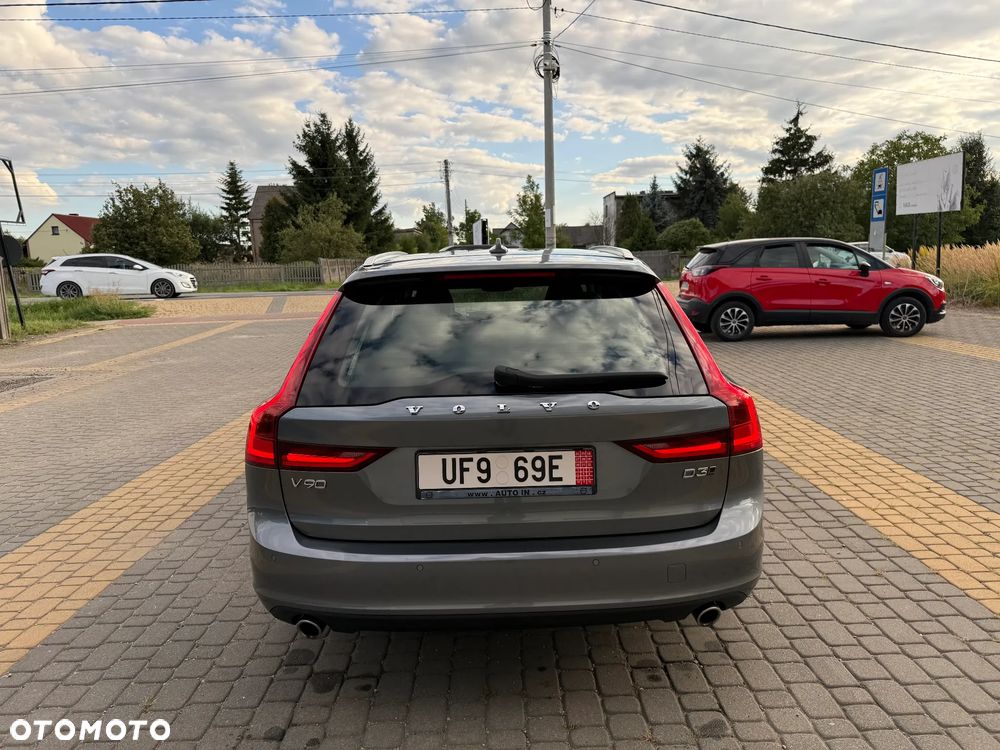 Volvo V90 - 21