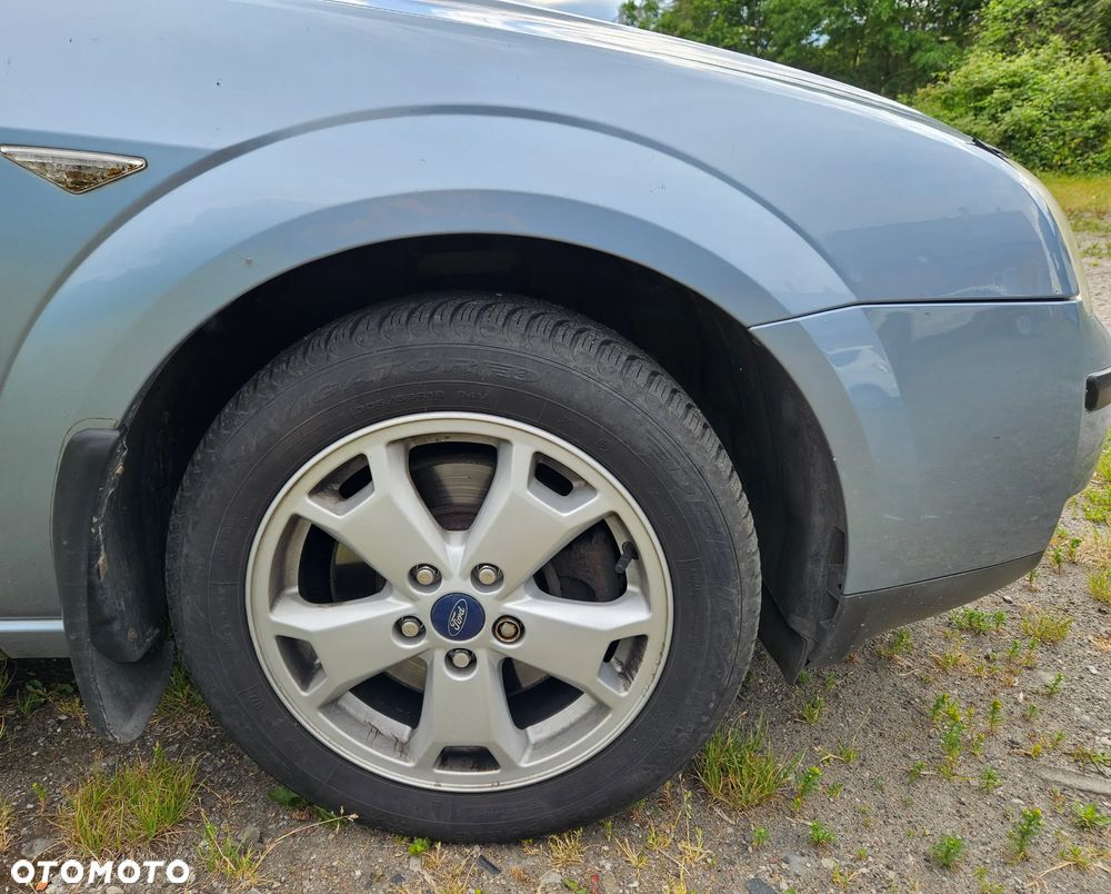 Ford Mondeo 2.0 TDCI Ambiente - 11