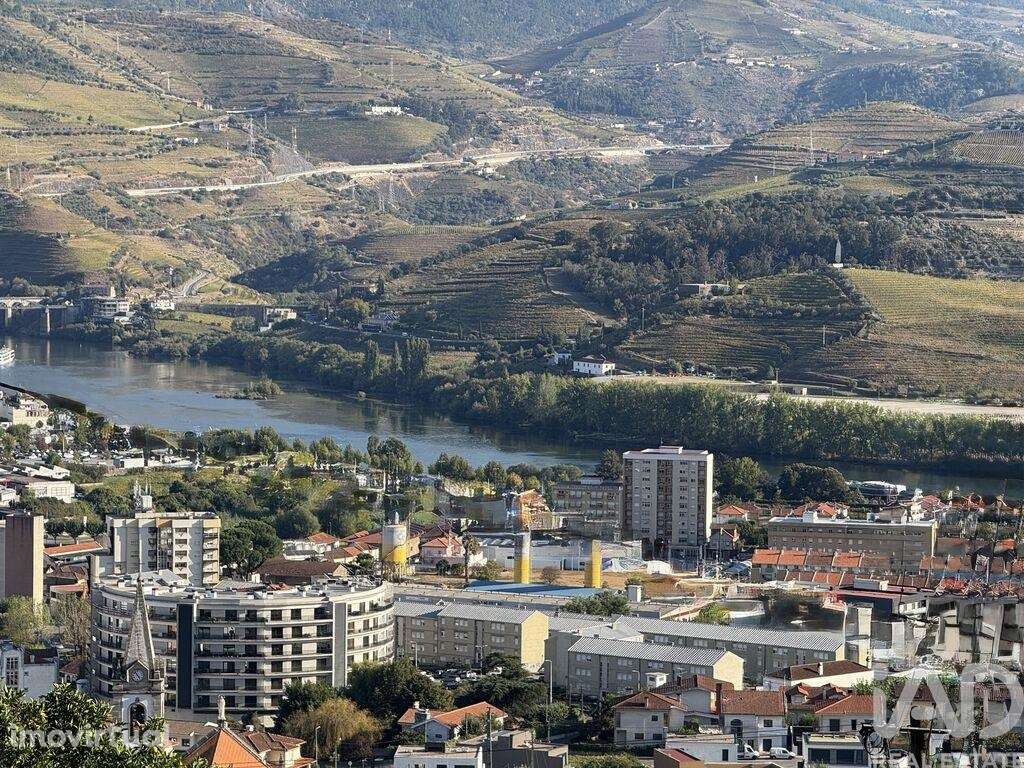 Terreno misto em Peso da Régua e Godim - Grande imagem: 2/28