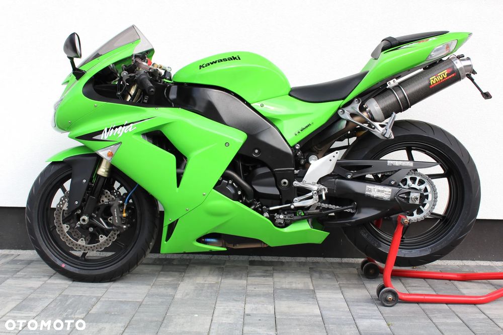 Kawasaki ZXR - 3