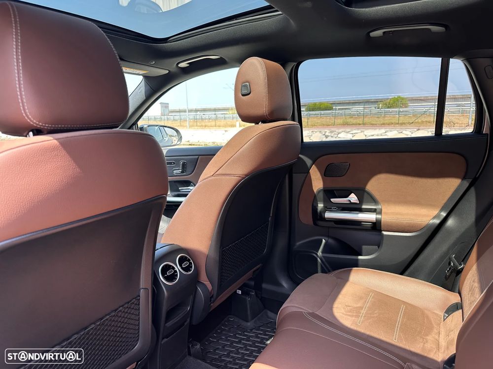Mercedes-Benz GLA 250 e 8G-DCT AMG Line - 23