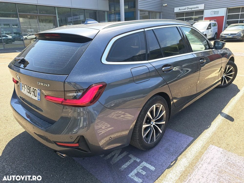 BMW 3 Series 2021 photo 2