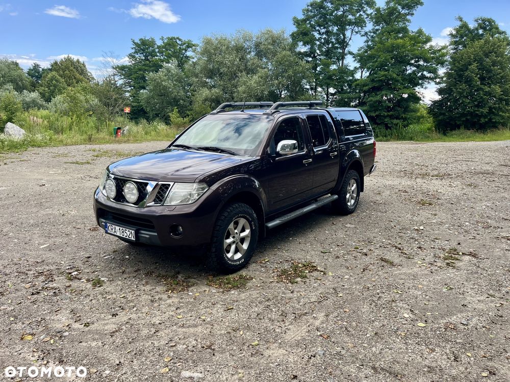 Nissan Navara 2.5 D LE Long EU5 - 1
