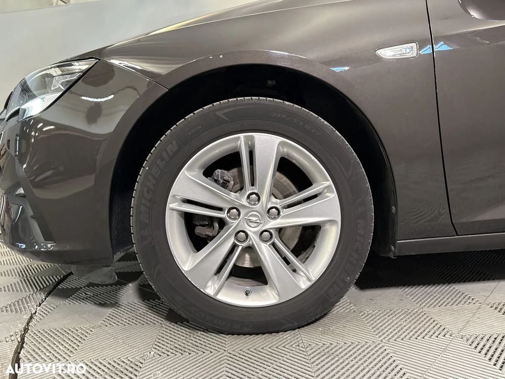 Opel Insignia - 14