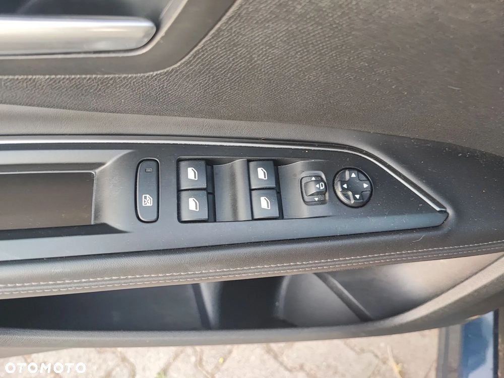 Peugeot 5008 1.6 HDi Active - 5