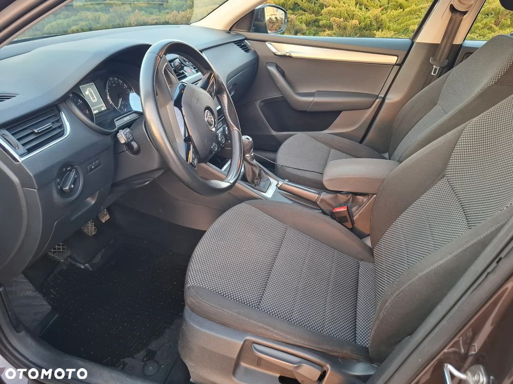 Skoda Octavia 1.4 TSI Active - 9