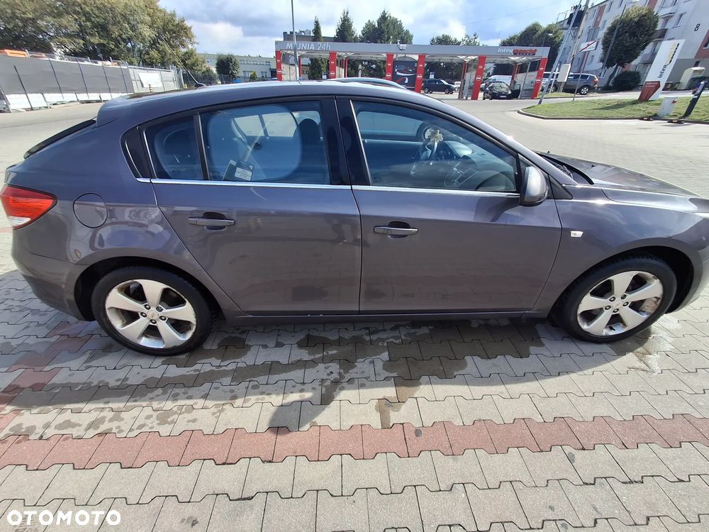 Chevrolet Cruze 1.8 LT+ - 1