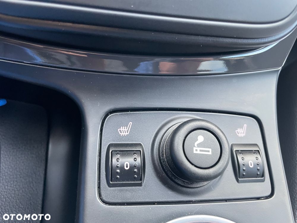 Ford Kuga 2.0 TDCi 4x4 Titanium - 35