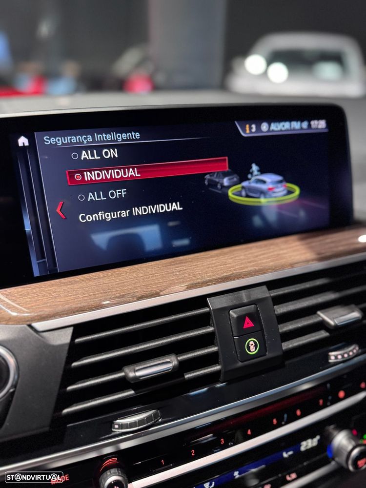 BMW X3 20 d xDrive Line Luxury - 39