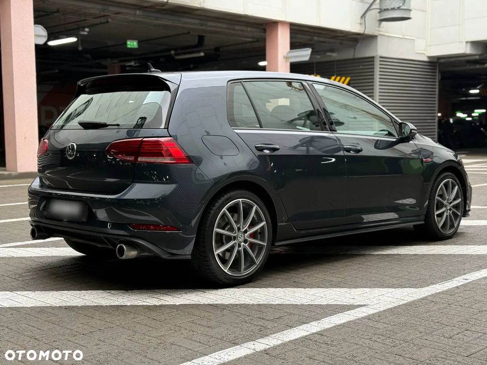 Volkswagen Golf GTI (BlueMotion Technology) DSG - 4