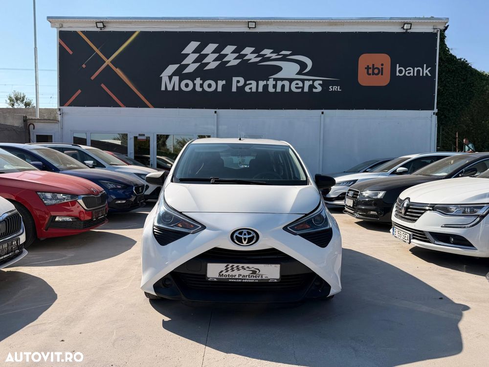 Toyota Aygo 1.0 VVY-I 5 usi X-connect - 3