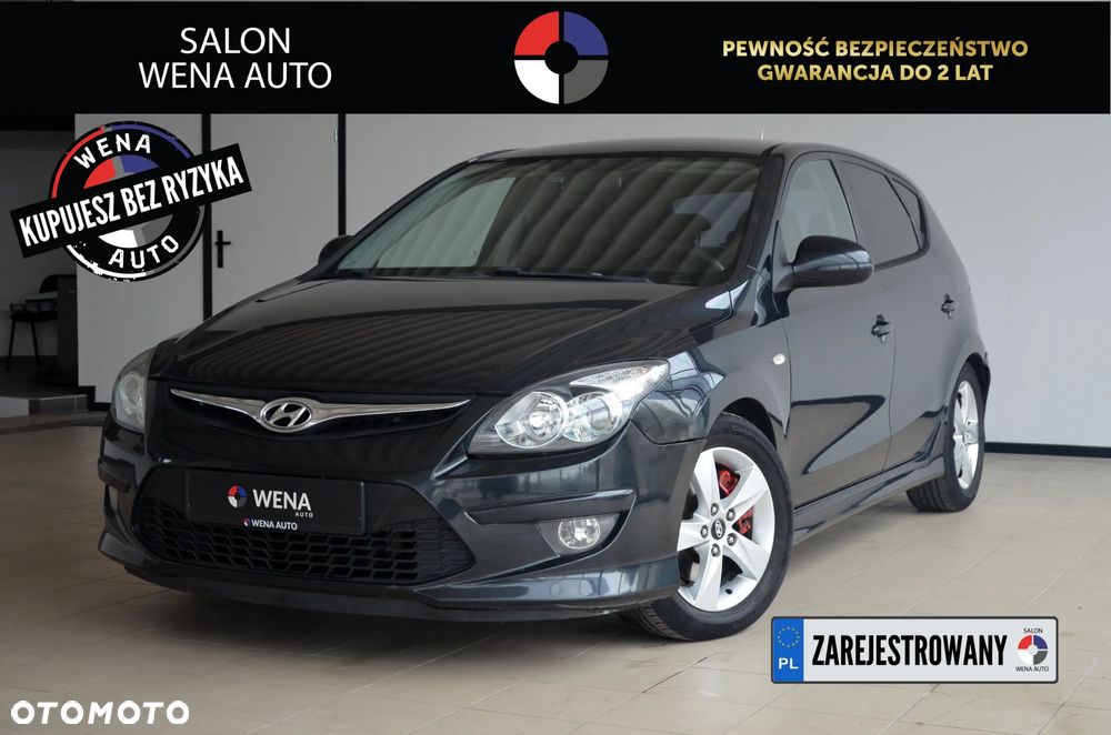Hyundai i30 1.6 CRDi FIFA WM Edition - 1