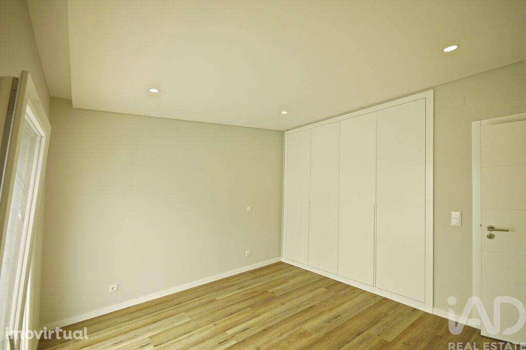 Casa / Villa T3 em Fernão Ferro de 185,00 m2 - Grande imagem: 4/20